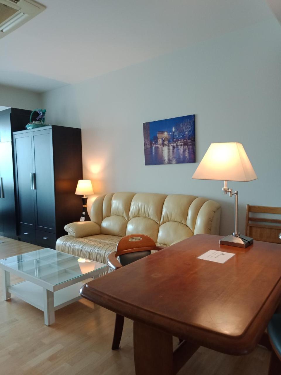 Baan Sathorn Riverfront بانكوك المظهر الخارجي الصورة